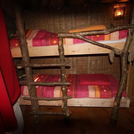 Maison Avec Terrasse - 3 Pour 8 Personnes - Api-1-52-1337 Dienne (Vienne)