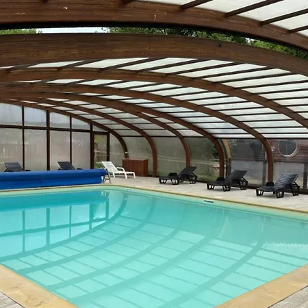 Maison Avec Terrasse - 3 Pour 8 Personnes - Api-1-52-1337